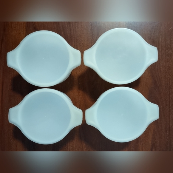 Temocrisa Dynaware Set of 4 Casserole Bowl Dish w/ Lids Milk Glass Brown Daisy - Picture 3 of 4